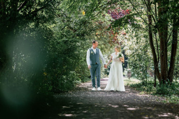 1B98A313 22B9 4E77 93E7 6402512CC595